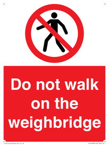 Do not walk on the weighbridge
